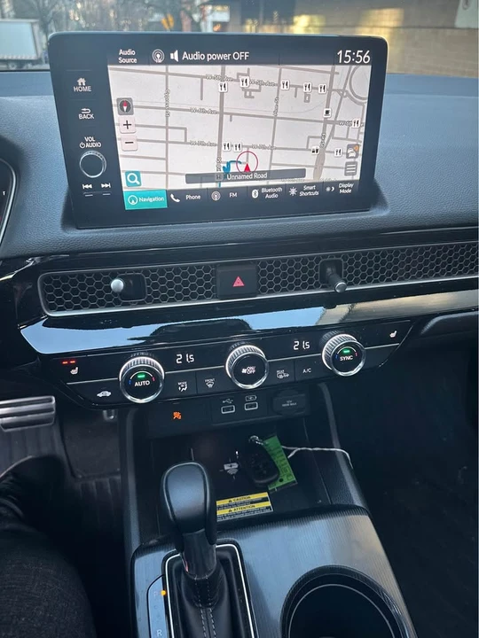2023 Honda Civic 11th Gen - Image 16 of 19