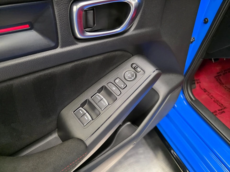 2023 Honda Civic 11th Gen - Image 26 of 31