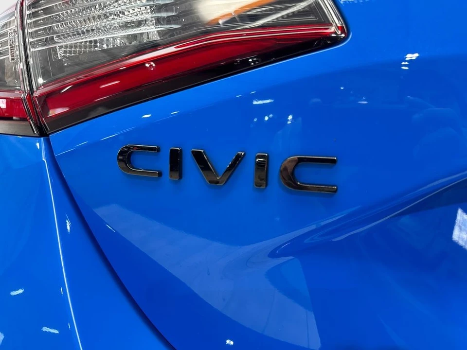 2023 Honda Civic 11th Gen - Image 23 of 31