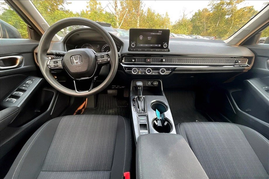 2023 Honda Civic - Image 9 of 11