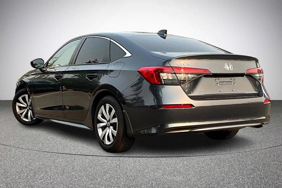 2023 Honda Civic - Image 4 of 11