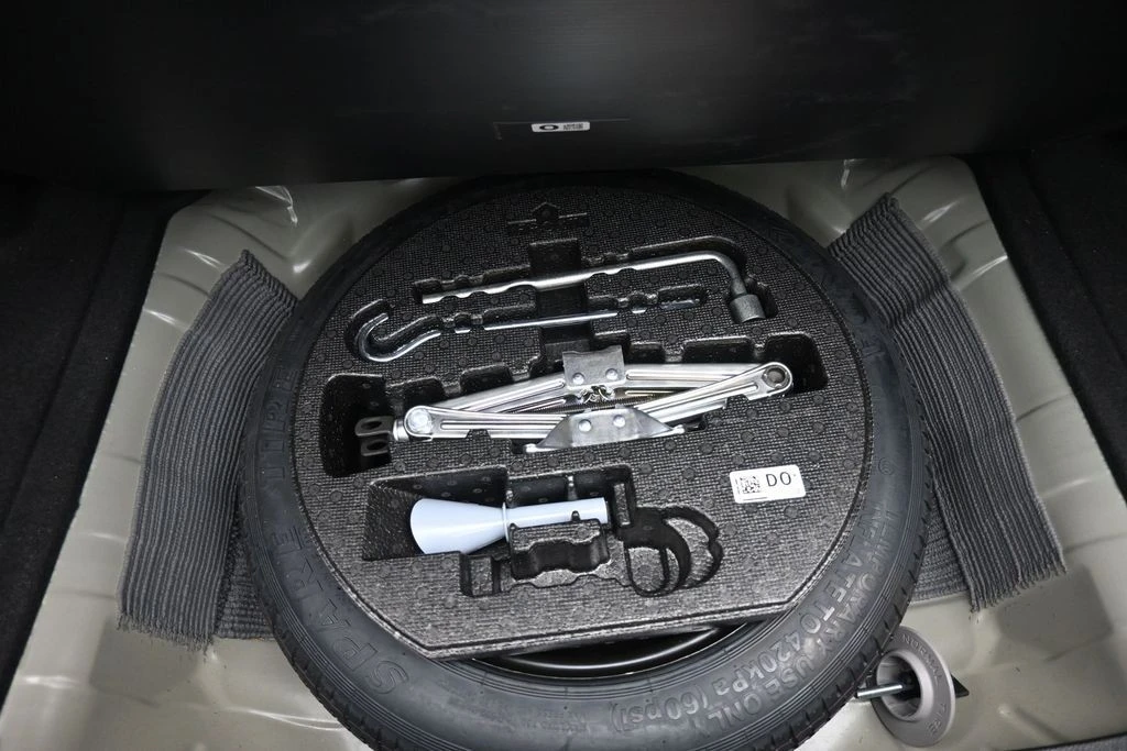 2023 Honda Civic 11th Gen - Image 22 of 31