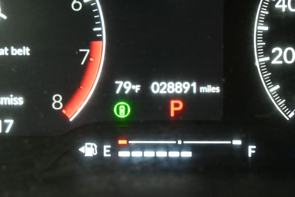 2023 Honda Civic 11th Gen - Image 16 of 31