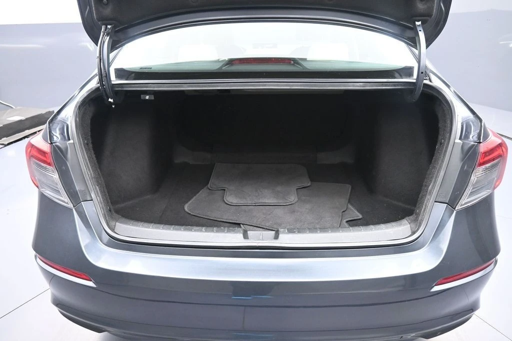 2023 Honda Civic 11th Gen - Image 21 of 31