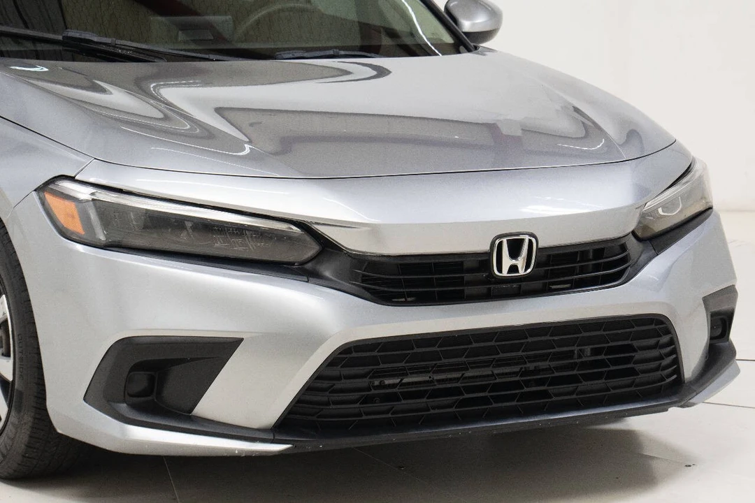 2023 Honda Civic 11th Gen - Image 9 of 31