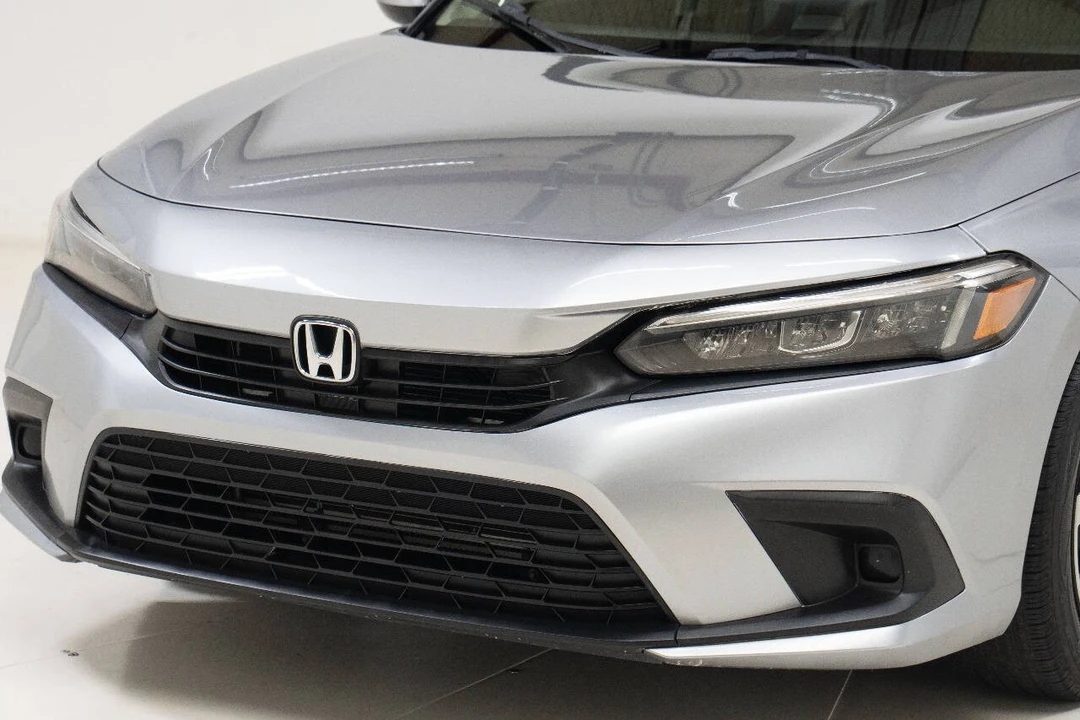 2023 Honda Civic 11th Gen - Image 10 of 12