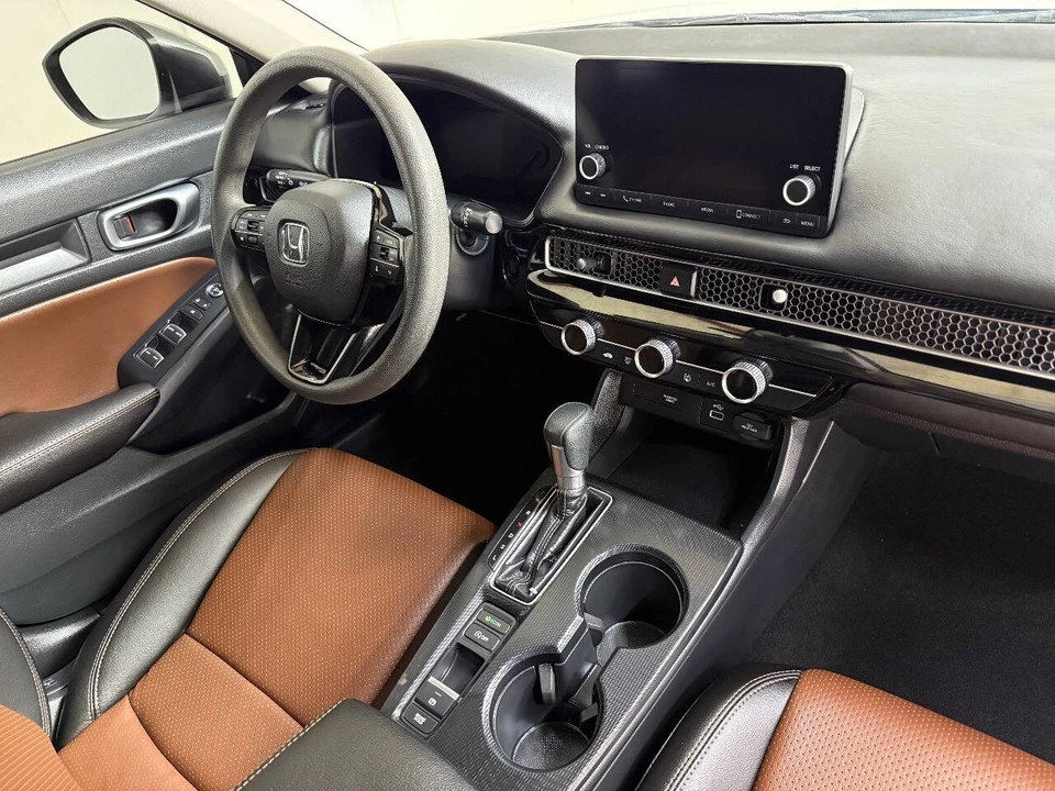 2023 Honda Civic 11th Gen - Image 25 of 31