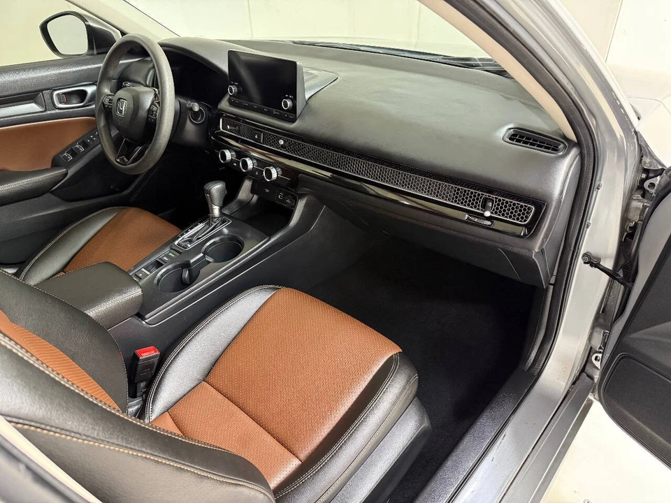 2023 Honda Civic 11th Gen - Image 22 of 31