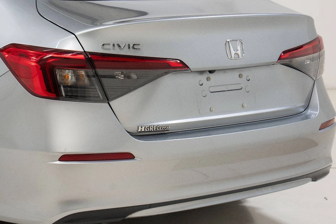 2023 Honda Civic 11th Gen - Image 15 of 31