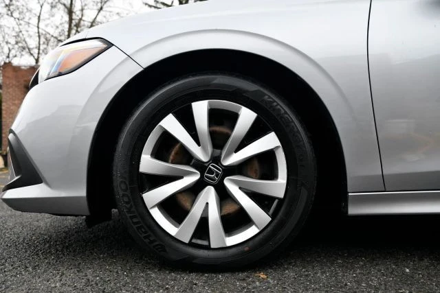 2023 Honda Civic 11th Gen - Image 24 of 27