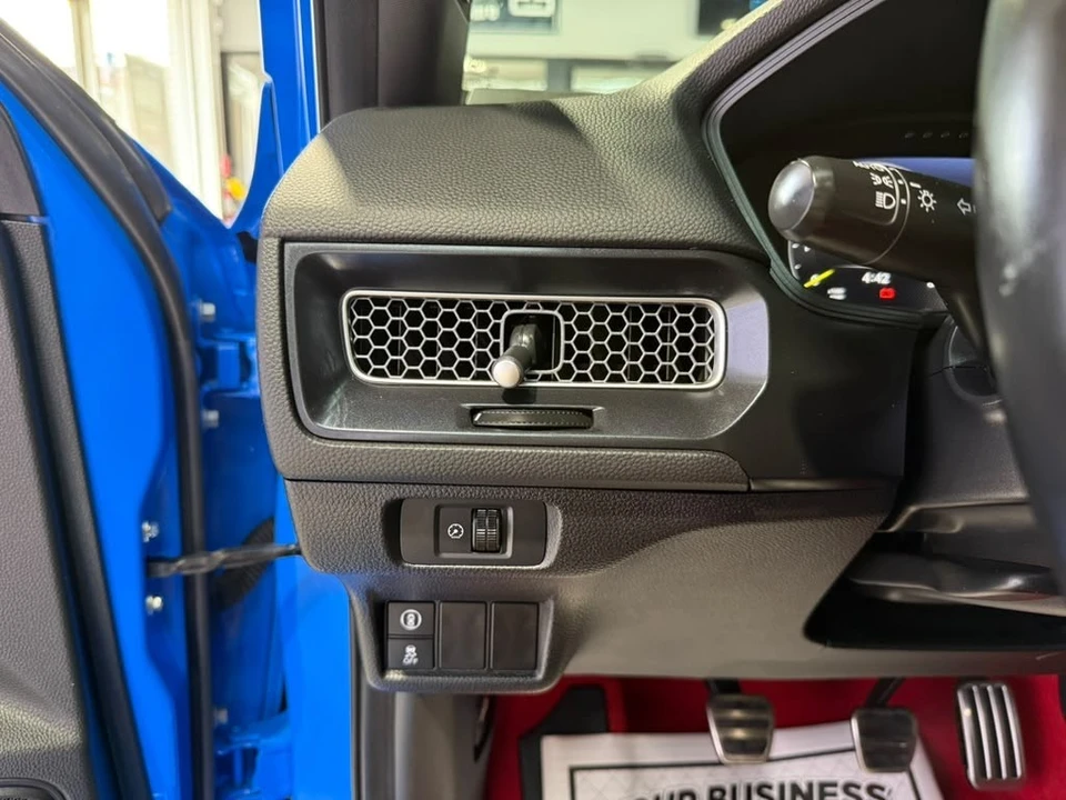 2023 Honda Civic 11th Gen - Image 22 of 31