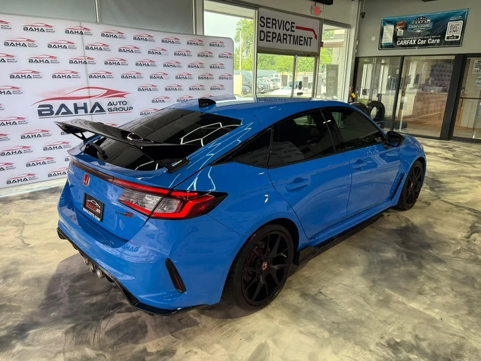 2023 Honda Civic 11th Gen - Image 9 of 31