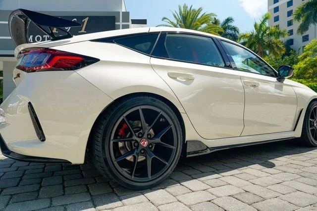 2023 Honda Civic 11th Gen - Image 30 of 31