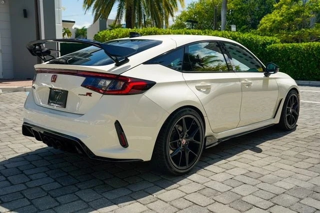 2023 Honda Civic 11th Gen - Image 27 of 31