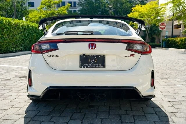 2023 Honda Civic 11th Gen - Image 25 of 31