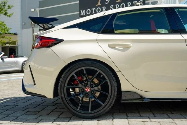 2023 Honda Civic 11th Gen - Image 31 of 31