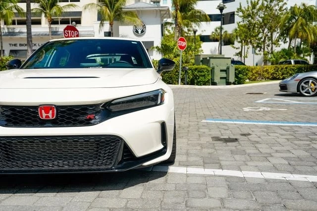 2023 Honda Civic 11th Gen - Image 8 of 31