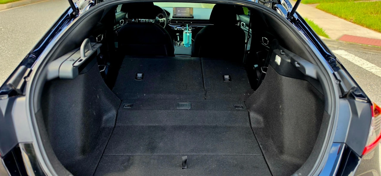 2023 Honda Civic 11th Gen - Image 12 of 18