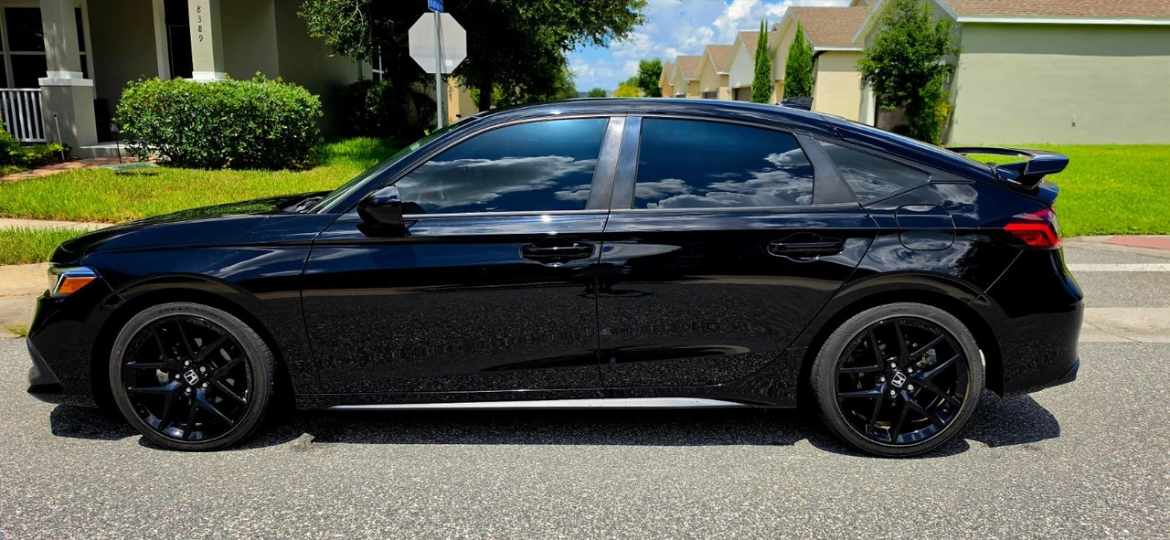 2023 Honda Civic 11th Gen - Image 5 of 18