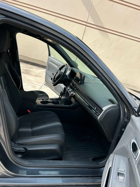 2023 Honda Civic 11th Gen - Image 16 of 21