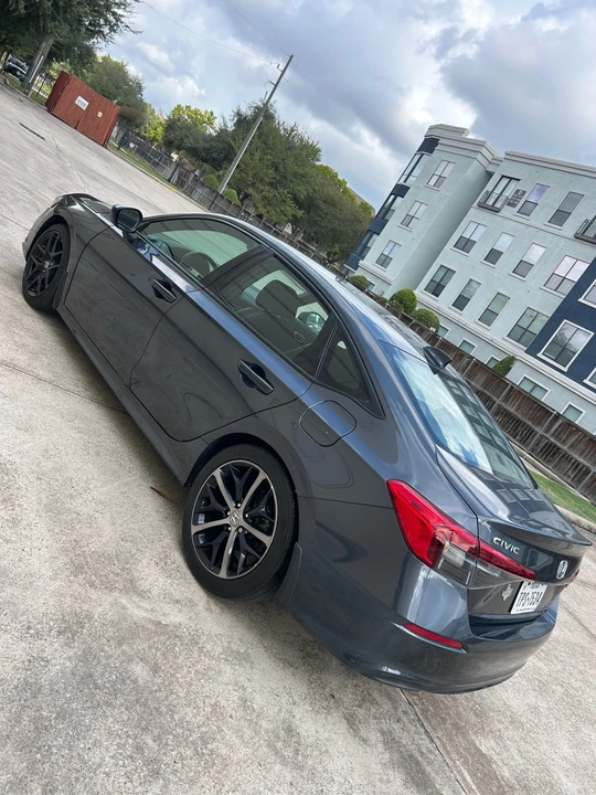 2023 Honda Civic 11th Gen - Image 12 of 21