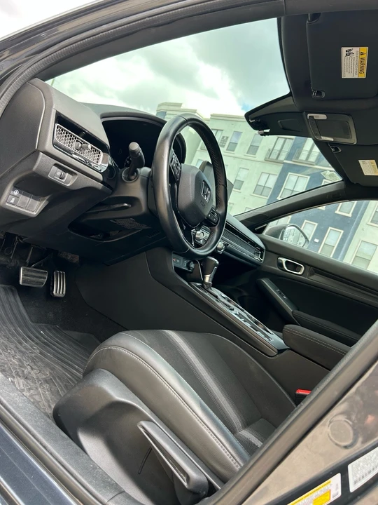 2023 Honda Civic 11th Gen - Image 19 of 21