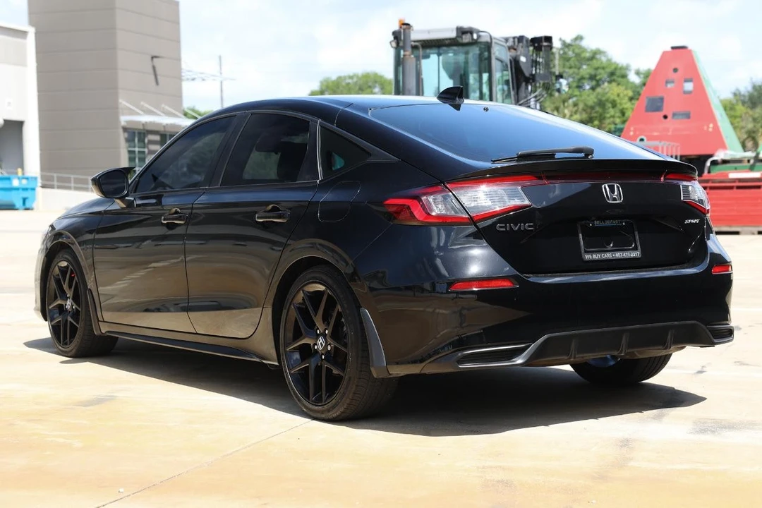 2023 Honda Civic 11th Gen - Image 5 of 21