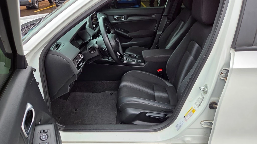 2023 Honda Civic 11th Gen - Image 11 of 28