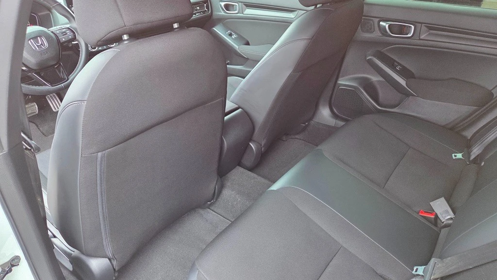 2023 Honda Civic 11th Gen - Image 15 of 28