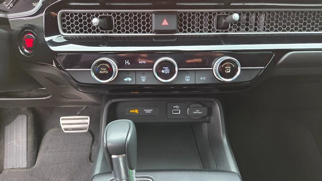 2023 Honda Civic 11th Gen - Image 22 of 28