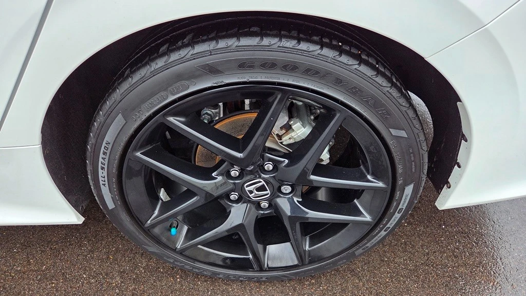 2023 Honda Civic 11th Gen - Image 27 of 28