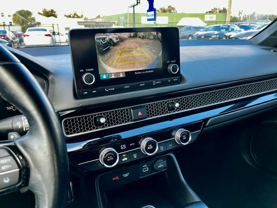 2023 Honda Civic 11th Gen - Image 10 of 12