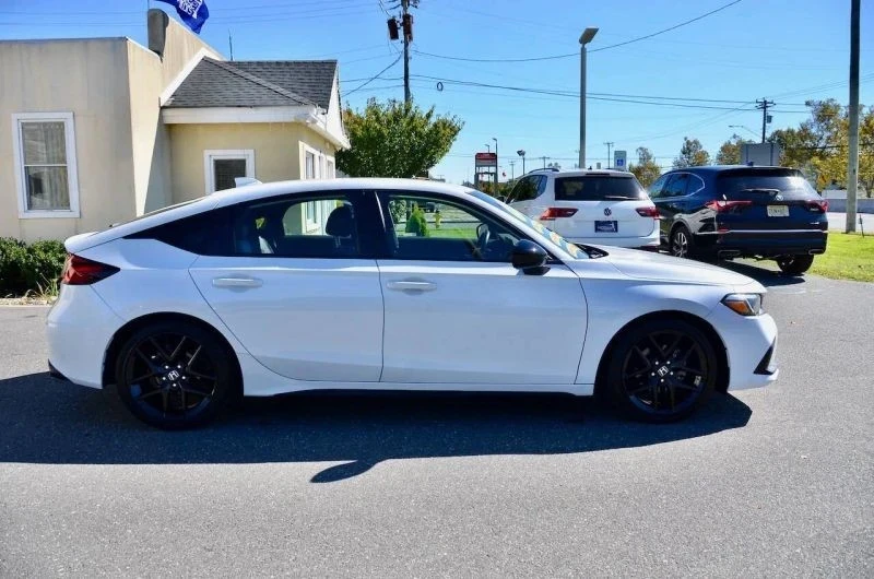 2023 Honda Civic 11th Gen - Image 12 of 12