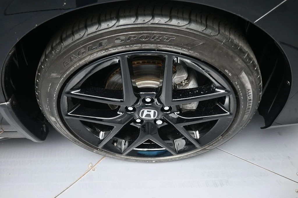 2023 Honda Civic 11th Gen - Image 13 of 31