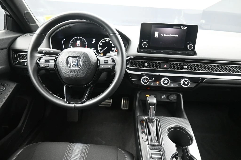 2023 Honda Civic 11th Gen - Image 19 of 31