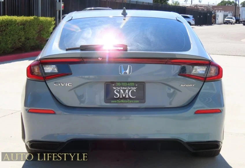 2023 Honda Civic 11th Gen - Image 11 of 31