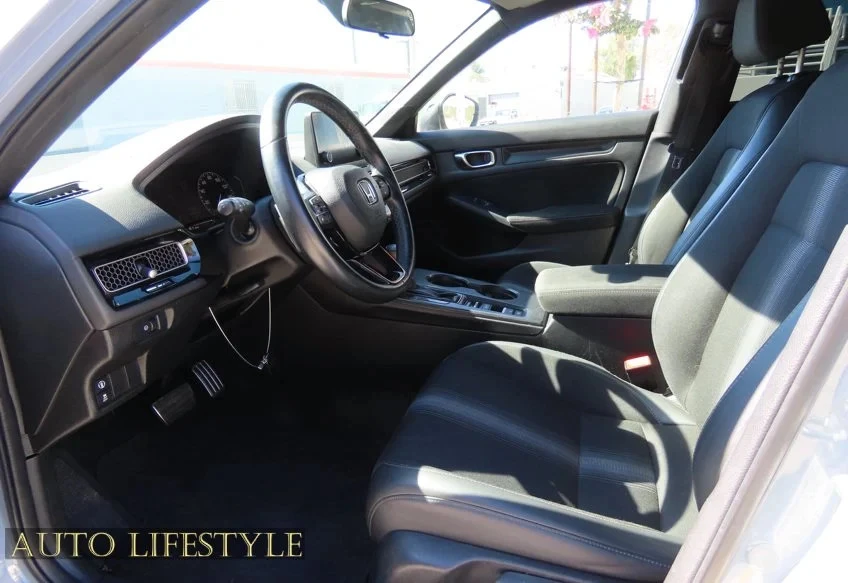 2023 Honda Civic 11th Gen - Image 24 of 31