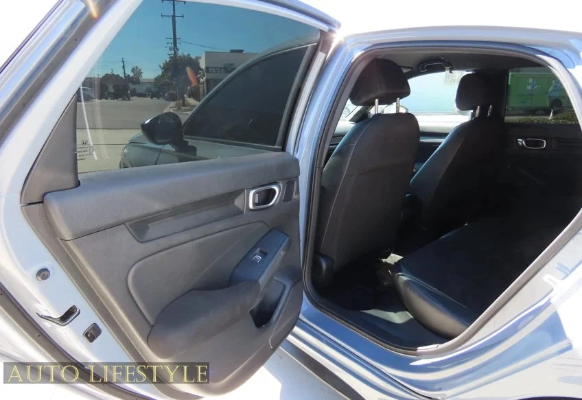 2023 Honda Civic 11th Gen - Image 22 of 31