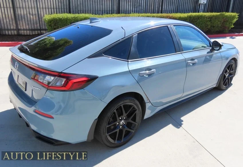 2023 Honda Civic 11th Gen - Image 8 of 31