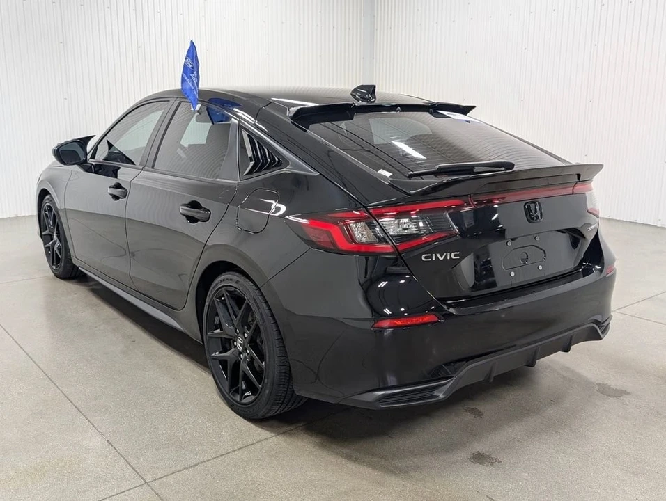 2023 Honda Civic 11th Gen - Image 8 of 10