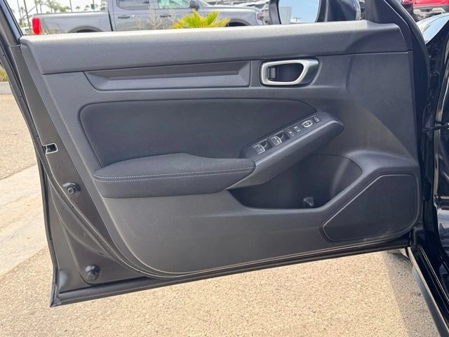2023 Honda Civic 11th Gen - Image 15 of 30