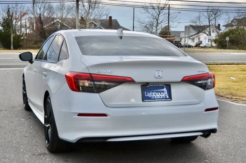 2023 Honda Civic 11th Gen - Image 8 of 12