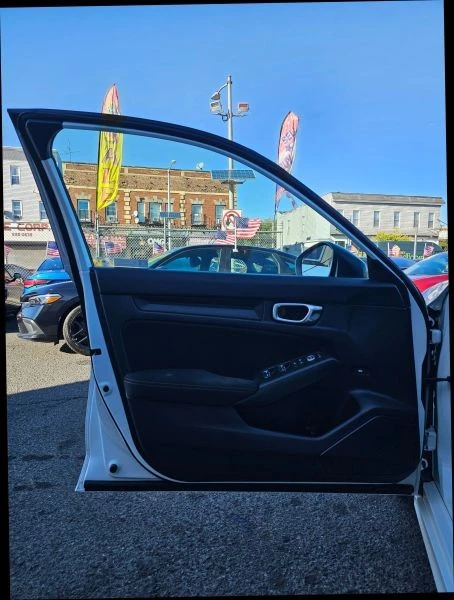 2023 Honda Civic 11th Gen - Image 11 of 12