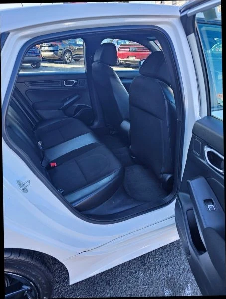 2023 Honda Civic 11th Gen - Image 10 of 12