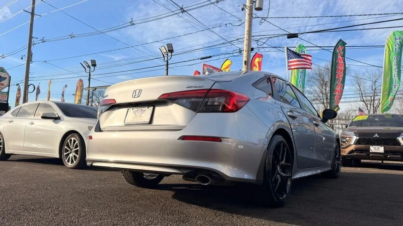 2023 Honda Civic 11th Gen - Image 9 of 12