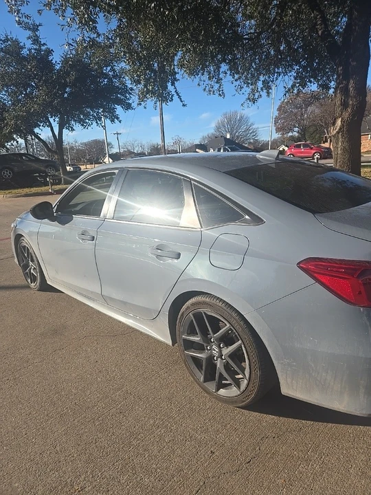 2023 Honda Civic 11th Gen - Image 2 of 4
