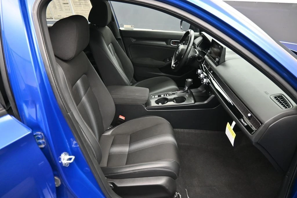 2023 Honda Civic 11th Gen - Image 24 of 31