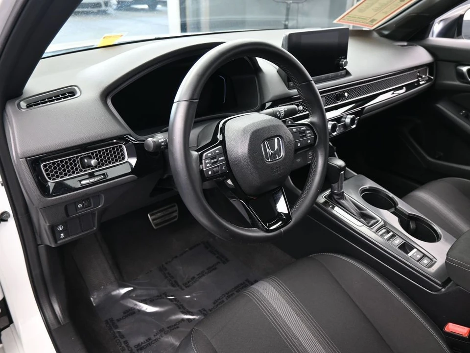 2023 Honda Civic 11th Gen - Image 10 of 12