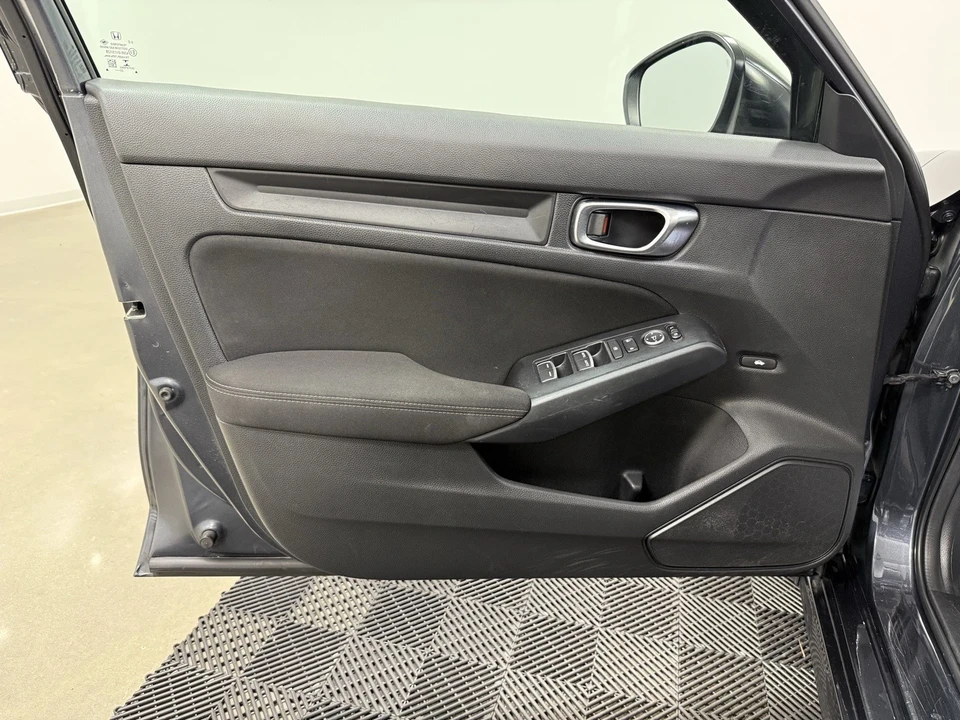2023 Honda Civic 11th Gen - Image 10 of 12