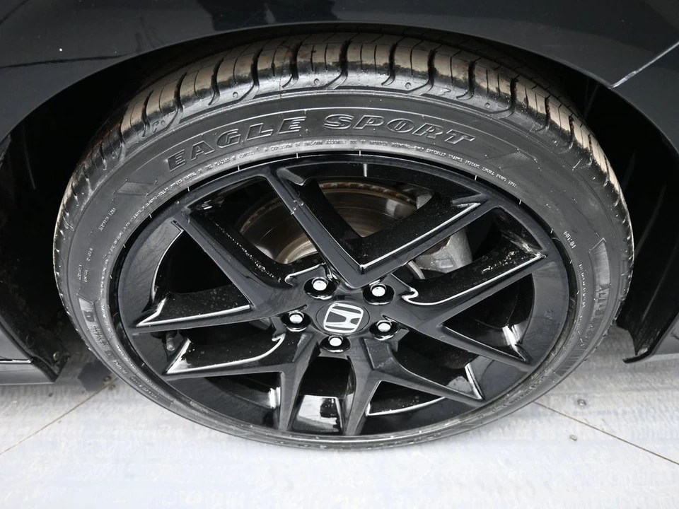 2023 Honda Civic 11th Gen - Image 13 of 21